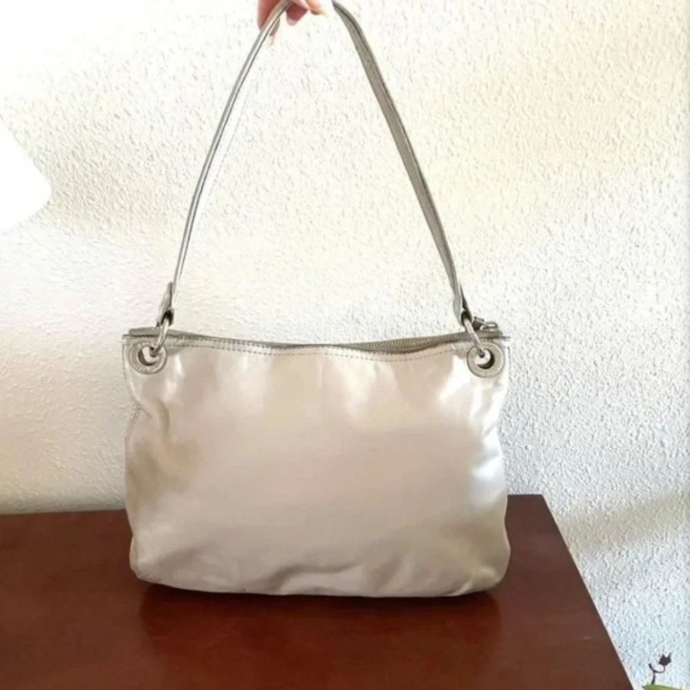 Coach Silver Metallic Leather Messenger Shoulder Bag #18996
